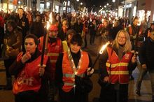 retraite manifestation aux flambeaux